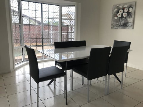 Townsville Wistaria Spacious Home - Accommodation VIC 2