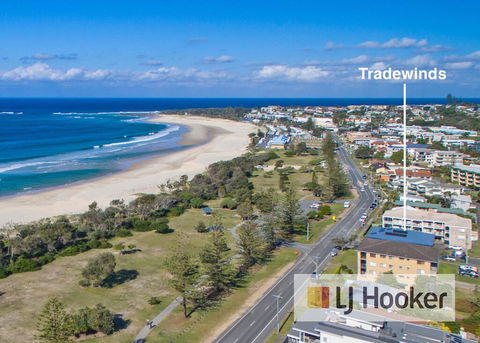 TRADEWINDS 1 - Accommodation VIC 0