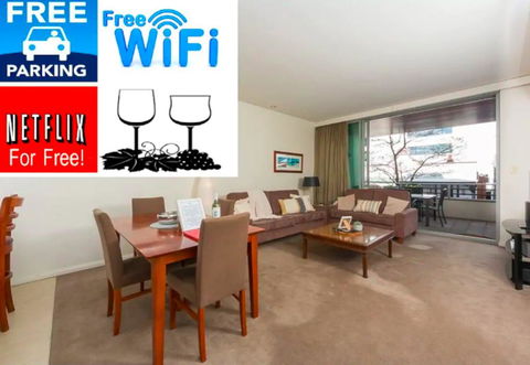 TRANQUIL EXEC CITY FREE WIFI NETFLIX WINE PARKING - Accommodation VIC 0