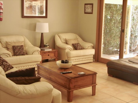 Tranquil Vistas - Accommodation VIC 2