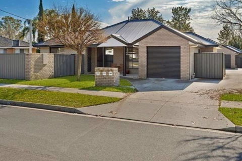 Tranquil,Family,Pet Friendly,Free WiFi&Breakfast! - Accommodation VIC 1