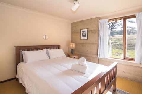 Trastevere Cowaramup Farm House - Accommodation VIC 2