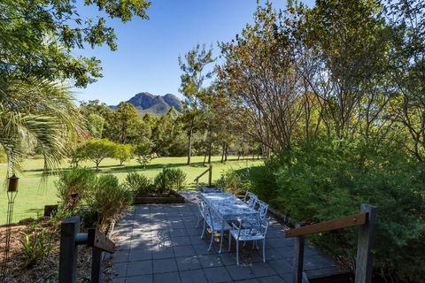 Tuckeroo Cottages & Gardens - Accommodation VIC 1