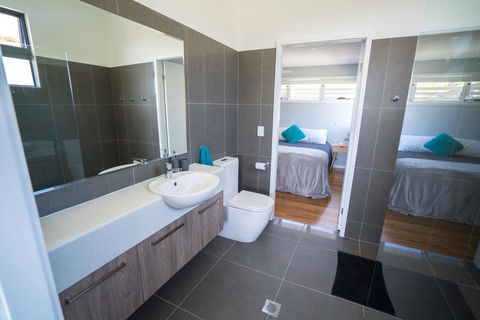Tuffy's No. 2, 16B May Street, Crescent Head - Accommodation VIC 3