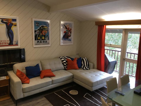 Tyrola 2 - Accommodation VIC 2