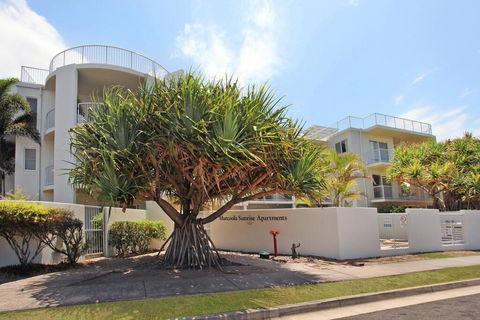 Unit 1 Marcoola Sunrise - Marcoola Beach - Accommodation VIC 0