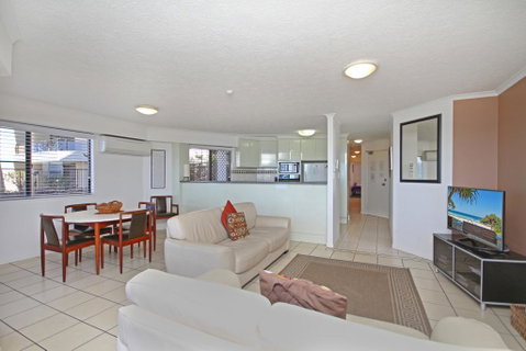 Unit 1, The Rocks, 1746 David Low Coolum Beach - 500 Bond - Accommodation VIC 2
