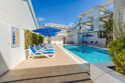 Unit 203 Plantation - Rainbow Beach, Plantation Resort Top Floor, Aircon, Free Wi-Fi - Accommodation VIC 1