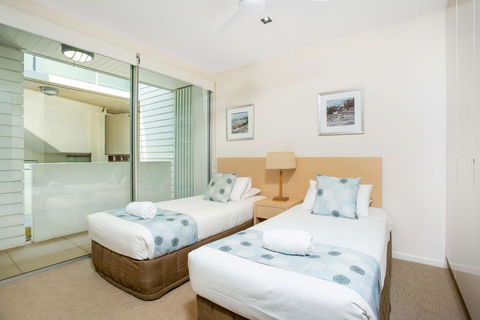 Unit 3 Plantation - Rainbow Beach, Air Conditioned, Pool And Outdoor Spa, Plantation Resort - Accommodation VIC 2