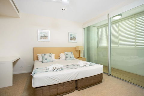 Unit 3 Plantation - Rainbow Beach, Air Conditioned, Pool And Outdoor Spa, Plantation Resort - Accommodation VIC 3