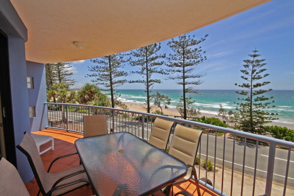 Coolum Beach QLD Accommodation VIC