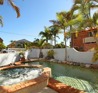 Unit 4 Coolum Sands Apartments 34 First Avenue Coolum Beach 400 BOND LINEN SUPPLIED - Accommodation VIC