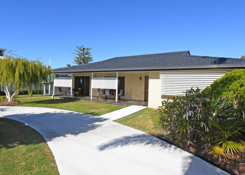 Urangan Harbour Bungalow - Accommodation VIC 0