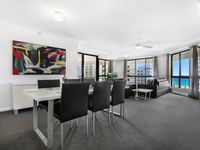Victoria Square 2 Bed Ocean View Broadbeach