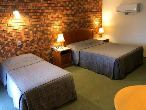 Victoriana Motor Inn - Accommodation VIC 3