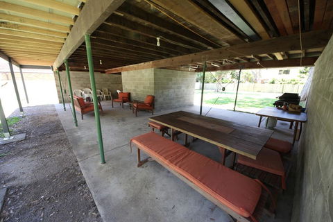 Villa Davoll At Hat Head (Pet Friendly) - Accommodation VIC 3