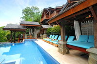 Villa Empat Puluh Dua