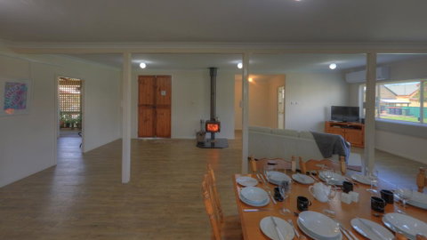 Village Stays Coldstream Gallery Bungalow - Accommodation VIC 2