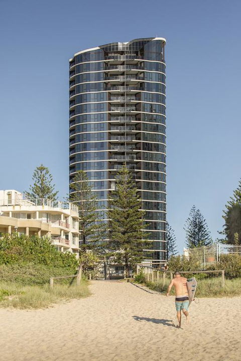 Vue Broadbeach - Accommodation VIC 3