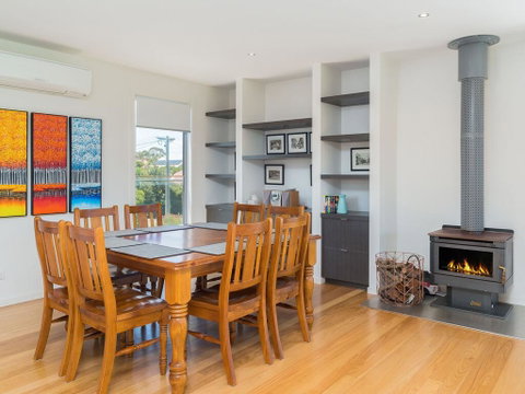 Waikiki Dream - Accommodation VIC 1