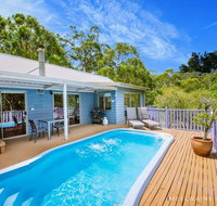 Wanjii II Pool  Spa Getaway - Accommodation VIC