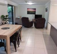 Waratah and Wattle Apartments - Accommodation VIC