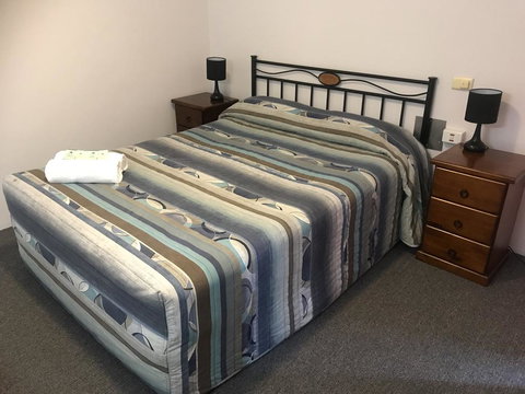 Warrina Motor Inn - Accommodation VIC 1