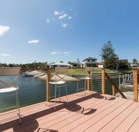 Waterfront Retreat - Accommodation VIC