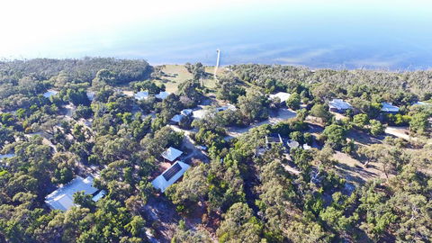 Waterfront Retreat At Wattle Point - Accommodation VIC 0