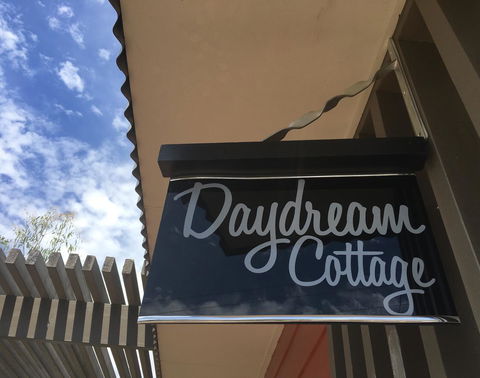 Daydream Cottage - Accommodation VIC 13
