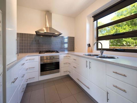 Daydream Cottage - Accommodation VIC 3