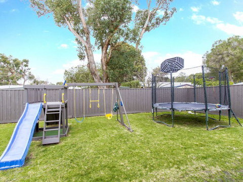 Perfect For Family Fun - Accommodation VIC 5
