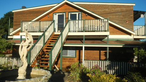 Avala Accommodation Daylesford - Accommodation VIC 3