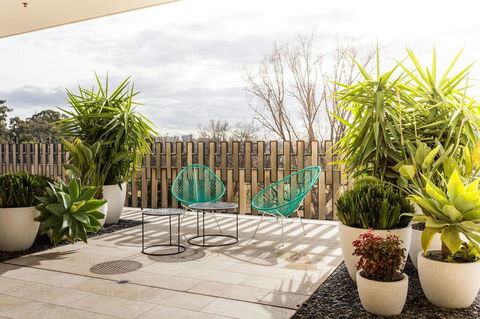 Complete Host 50 Claremont St Apartments - Accommodation VIC 29