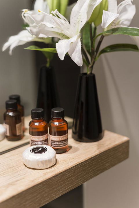 Complete Host 50 Claremont St Apartments - Accommodation VIC 9