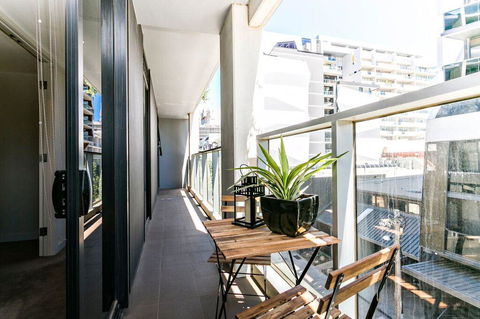 Complete Host 50 Claremont St Apartments - Accommodation VIC 20