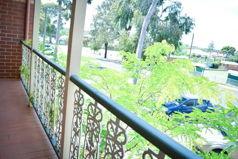 Turner Terrace - Accommodation VIC 4