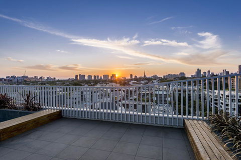 Oaks Melbourne South Yarra Suites - Accommodation VIC 6