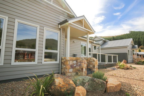 Amber Mist Villa Two - Accommodation VIC 4