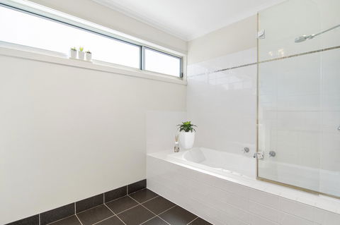 Bask At The Glade - Rejuvenate Stays - Accommodation VIC 5
