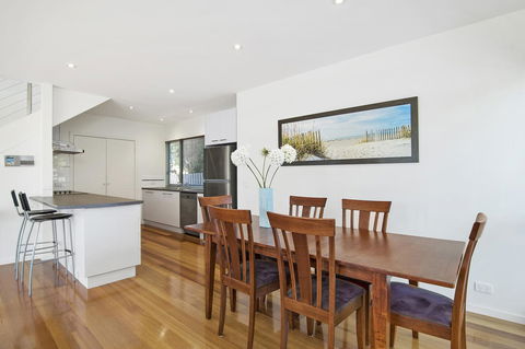 Bask At The Glade - Rejuvenate Stays - Accommodation VIC 10