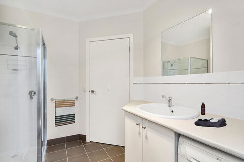 Bask At The Glade - Rejuvenate Stays - Accommodation VIC 13