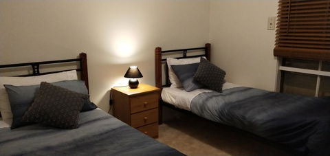 The Gallery Hours - Accommodation VIC 4