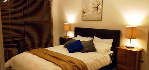 The Gallery Hours - Accommodation VIC 3