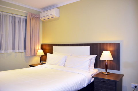 Buckingham Apartments - Accommodation VIC 7