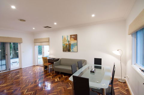 Buckingham Apartments - Accommodation VIC 19