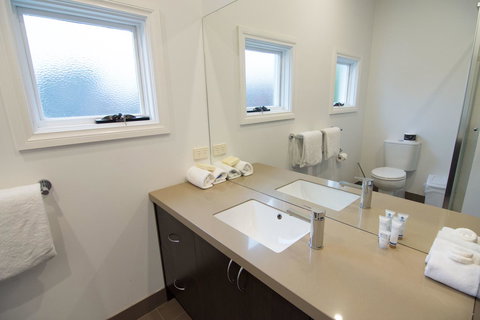 Buckingham Apartments - Accommodation VIC 2