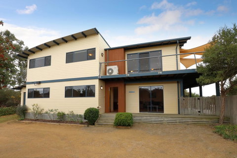 Via Nuova - Accommodation VIC 0
