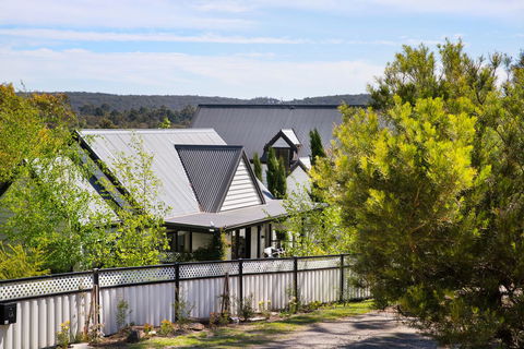Cottage 4A - Accommodation VIC 12