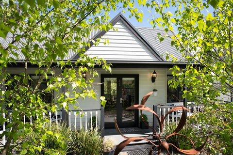 Cottage 4A - Accommodation VIC 1